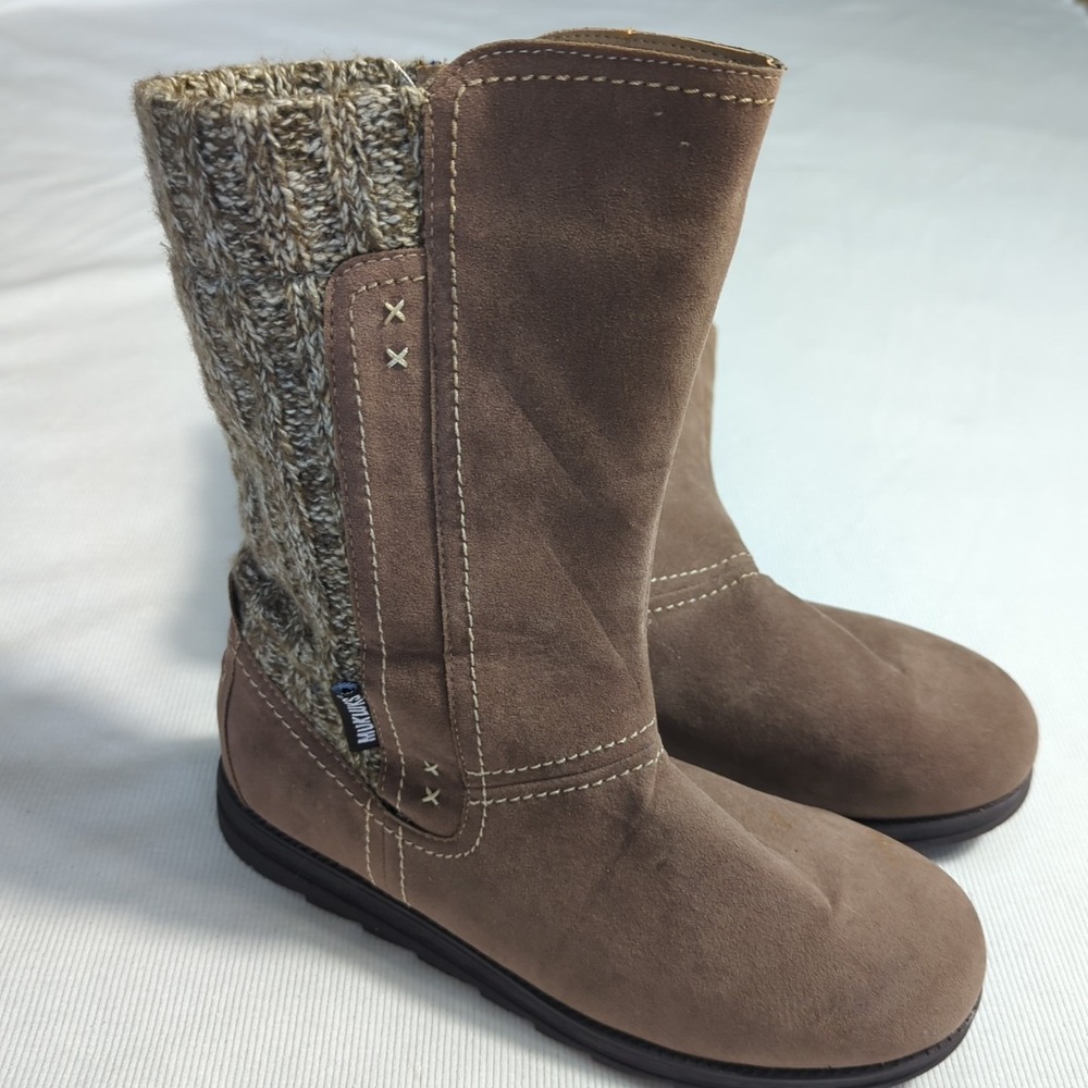 MUK LUKS  NWOB Women's Size‎ 9 Mid-Calf Boot Cable Knit Back Stitched Accents